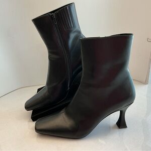Jeffrey Campbell Square Toe Ankle Boots Black Kitten Heel Sz 10